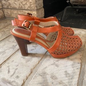 Naturalizer Sz 8W leather heel 70’s inspired